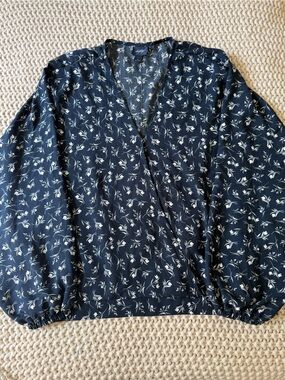 Day Trip Navy Floral Balloon Sleeve Wrap Front Blouse Size XL